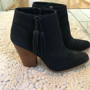 Navy blue Sole Society booties